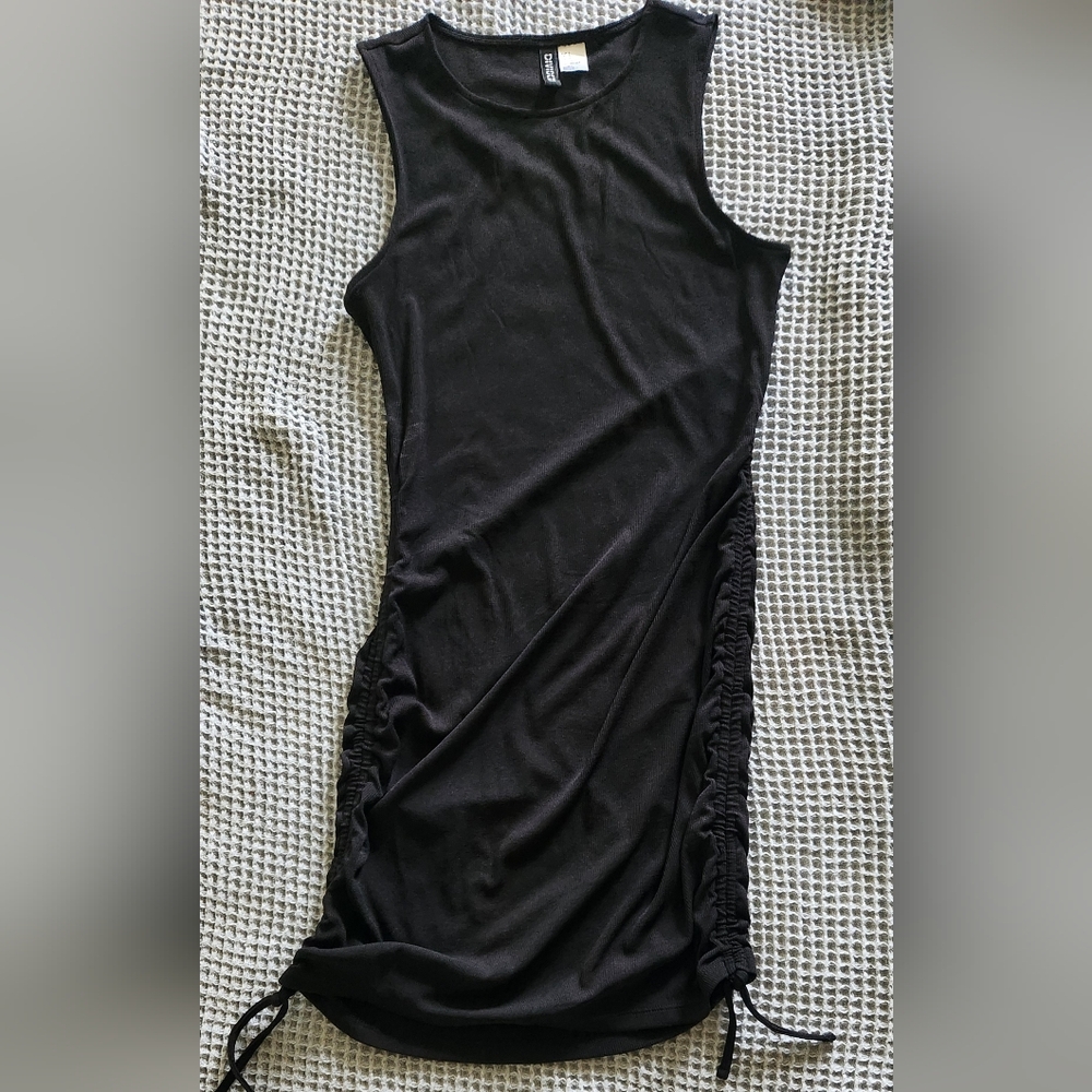 H And M Black Sleeveless Dress